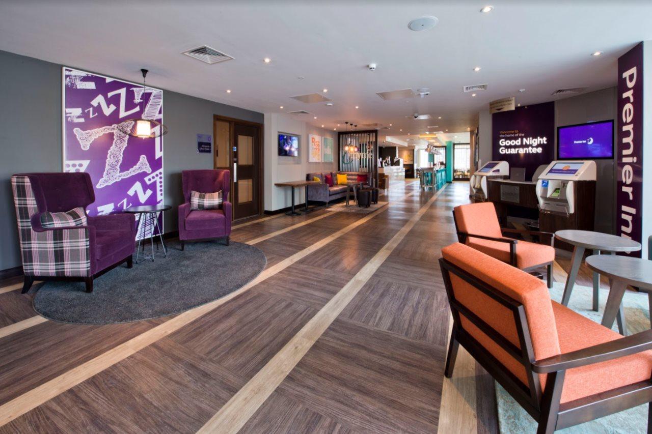 Premier Inn Leeds City Centre エクステリア 写真